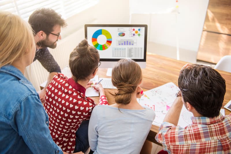 Une équipe de webmarketers